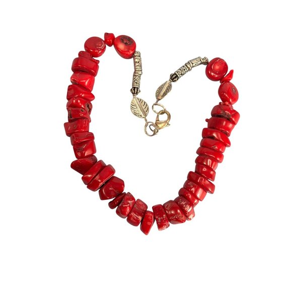 Red Bamboo Coral Chunky Necklace Etched Silver-Tone Accents 21" Long 218g - Picture 2 of 5